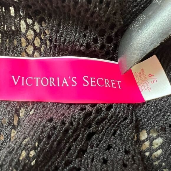 Victoria’s Secret Black Lace Strapless Cover Up Romper - Picture 5 of 7